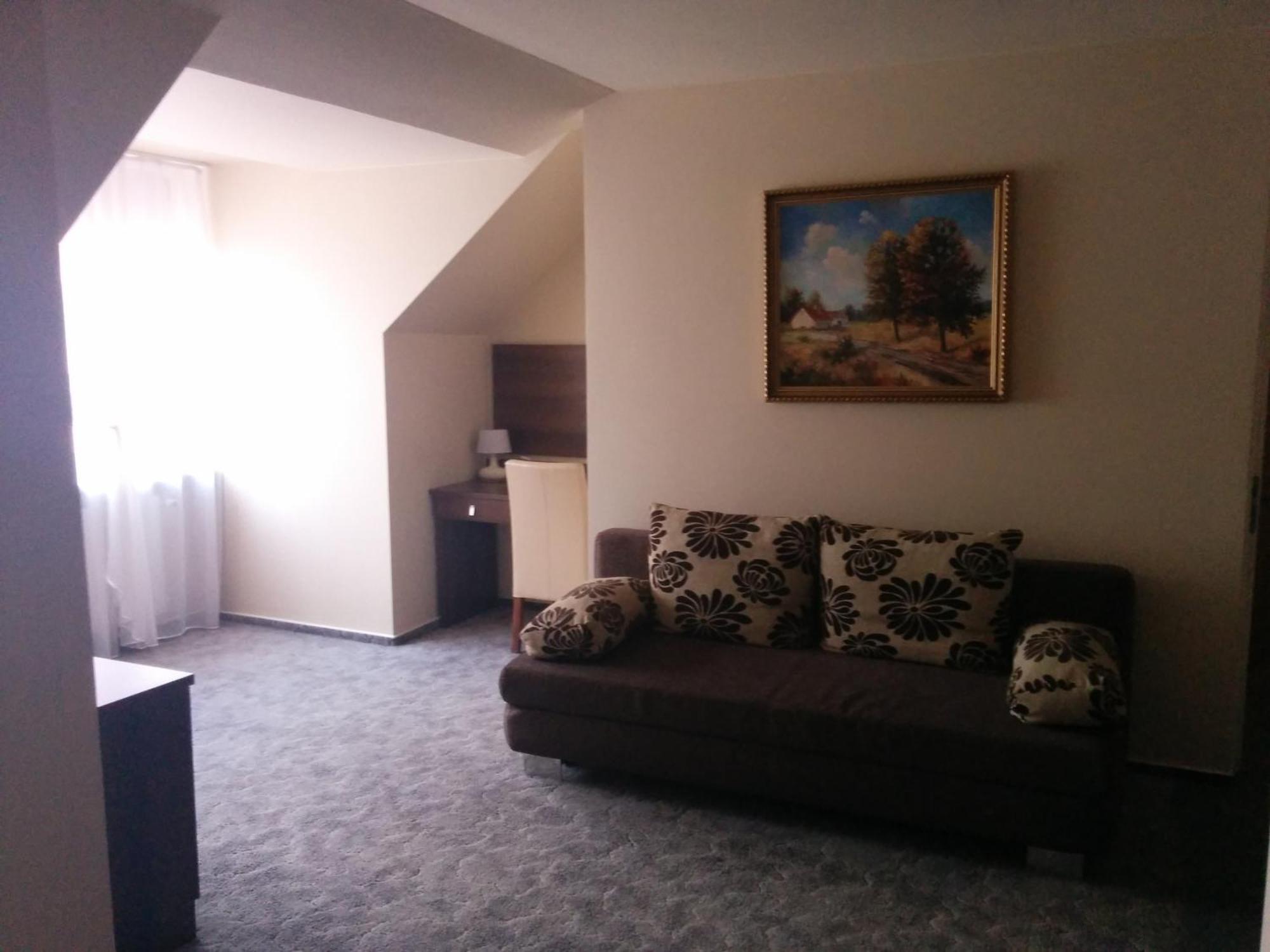 ホテル Pensjonat Nad Jeziorem Myślibórz 部屋 写真